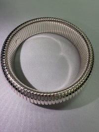 Silver Resilient Elastic Water-Resistant Bracelet: Stretchable and Stylish