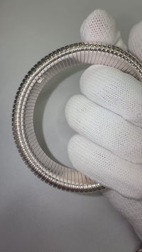 Silver Resilient Elastic Water-Resistant Bracelet: Stretchable and Stylish